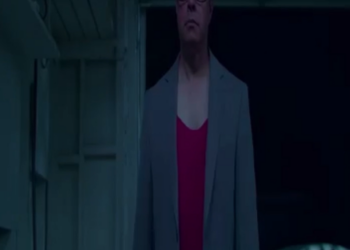 Broad Daylight Horror: The Invisible Stalker That Moves Every Time You Blink